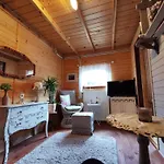 Mit Mediterraner Terrasse Hébergement de vacances *