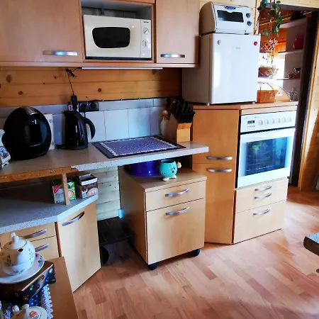 Mit Mediterraner Terrasse