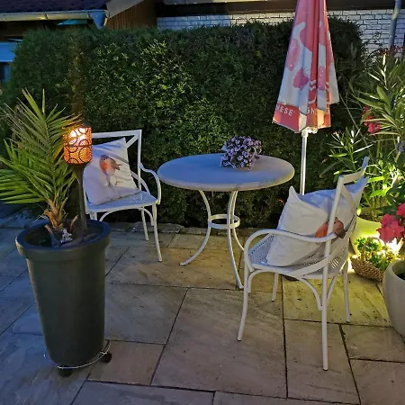 Tatil Evi Mit Mediterraner Terrasse Müllrose
