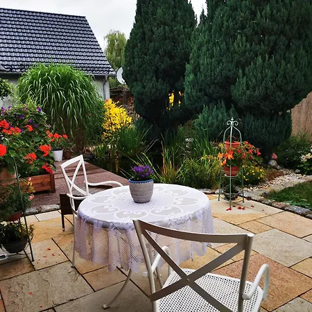 Mit Mediterraner Terrasse בית נופש