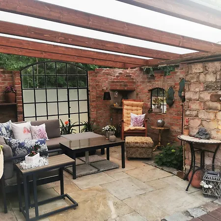 Tatil Evi Mit Mediterraner Terrasse *
