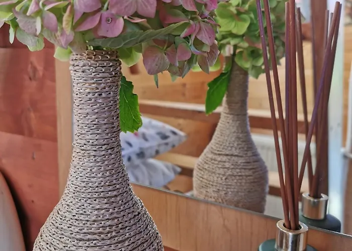 Mit Mediterraner Terrasse